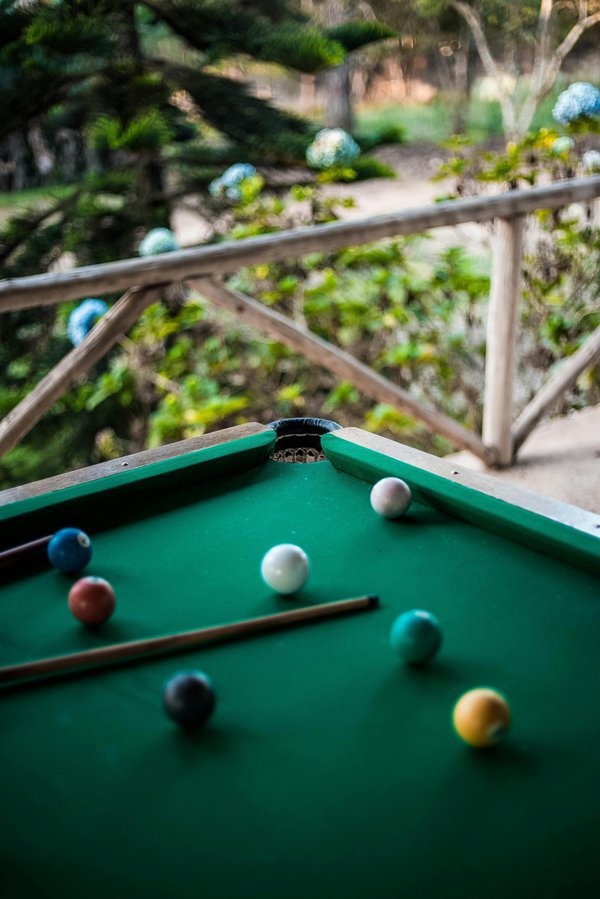 Billard au parc loisirs à paris : amusez-vous en famille ou entre amis